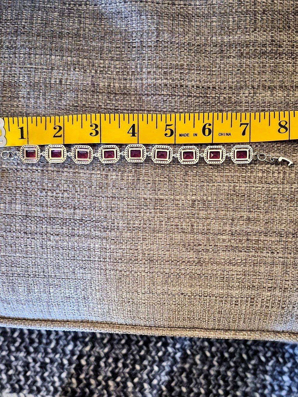 Retro  Pink/ Rhinestone Link Bracelet - Picture 2 of 3